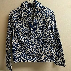 Zip up jacket size small